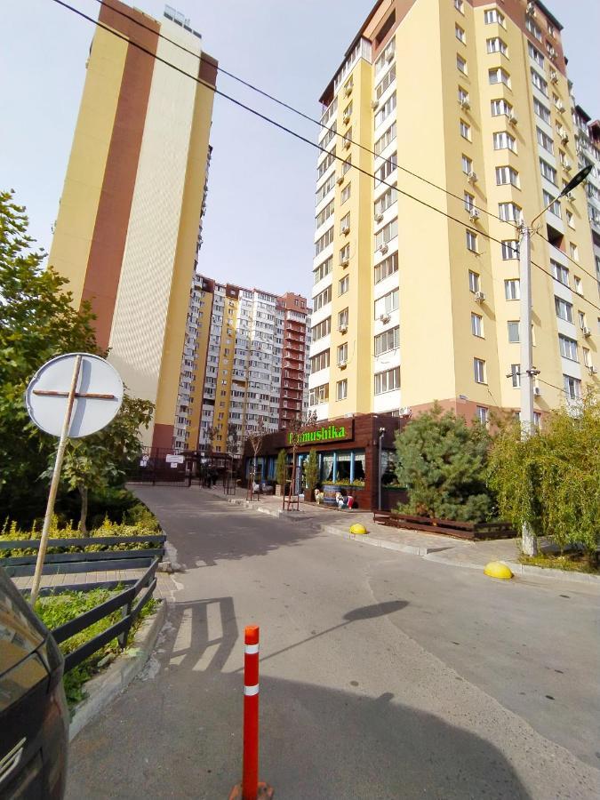Квартира В Жилом Комплексе Левитана,Массив Радужный Odessa Luaran gambar