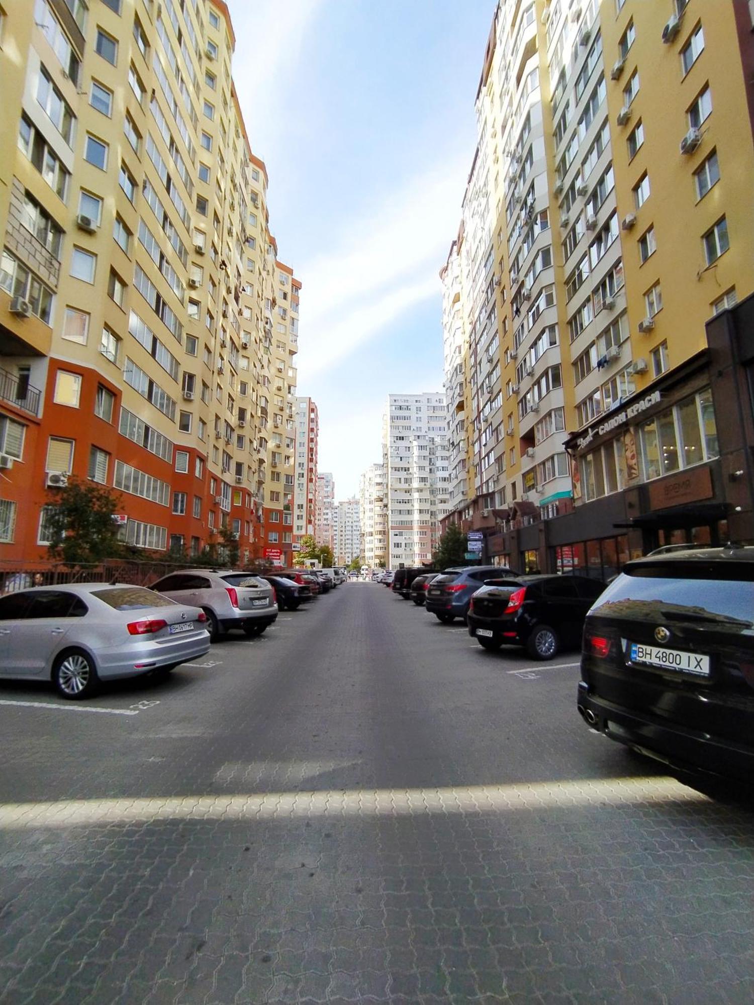Квартира В Жилом Комплексе Левитана,Массив Радужный Odessa Bilik gambar